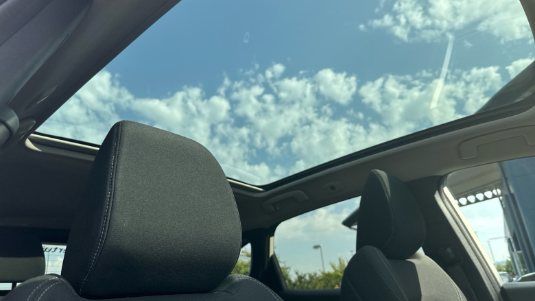 Nissan Qashqai 1.3 DiG-T MH Acenta Premium 5dr Petrol Hatchback